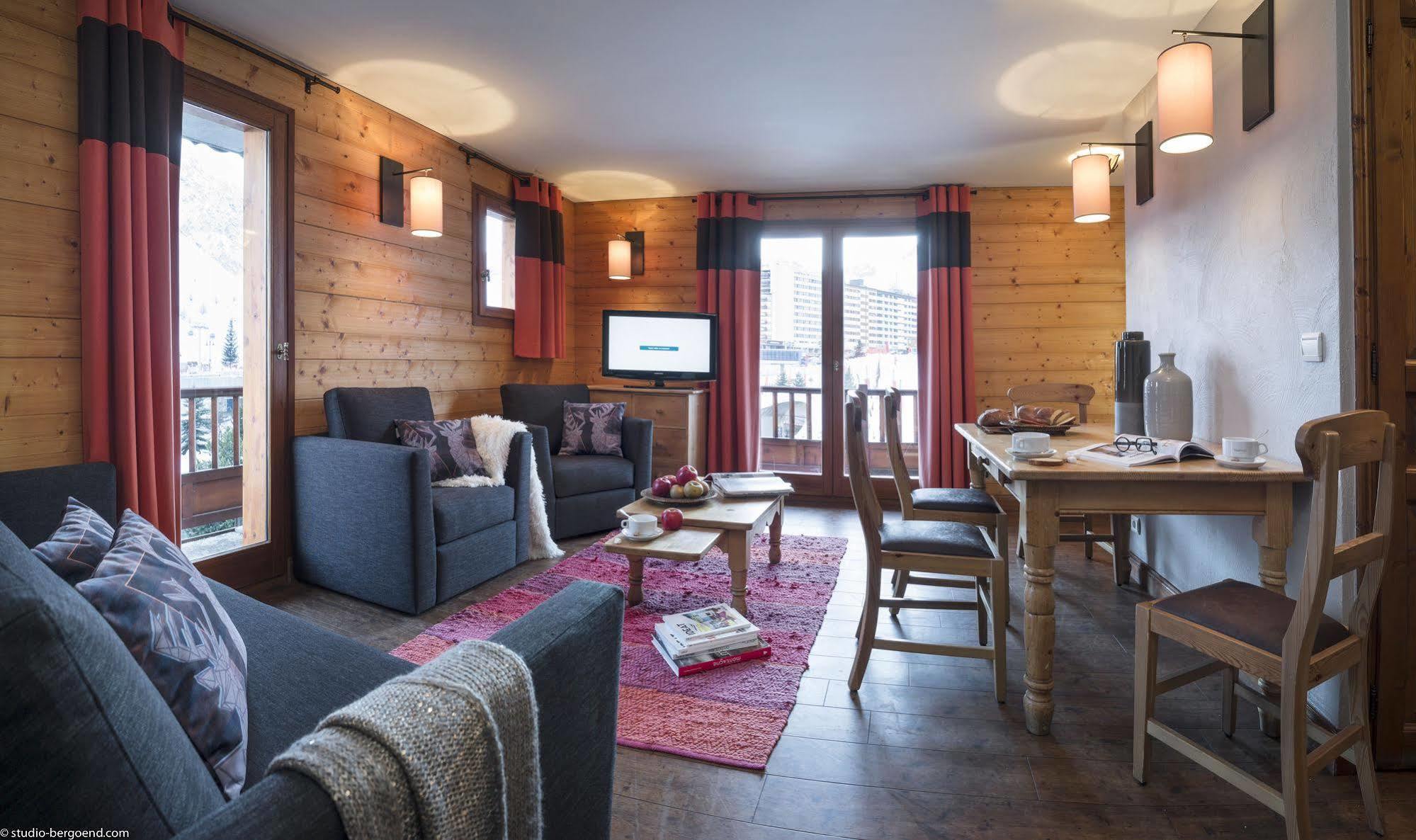 Chalets Montana Planton Тінь Екстер'єр фото