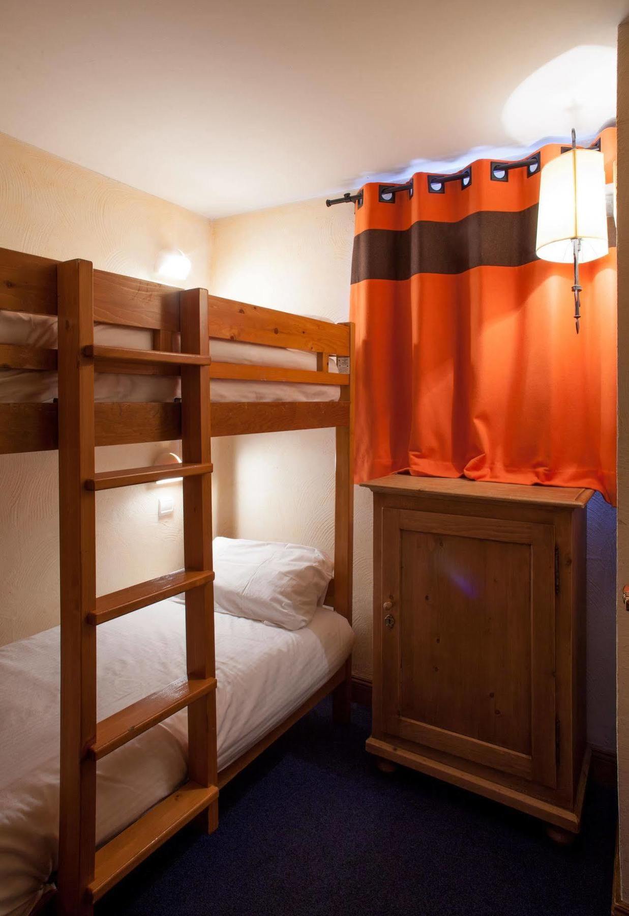 Chalets Montana Planton Тінь Екстер'єр фото